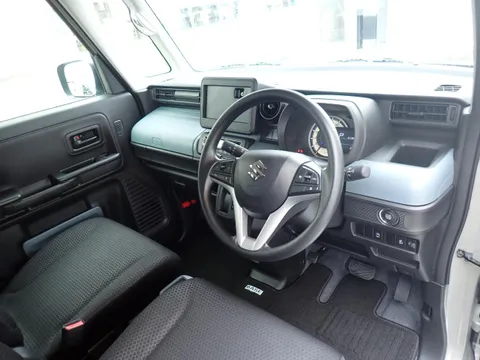 Suzuki Spacia Base