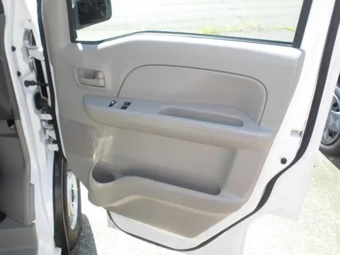 Mitsubishi Minicab Van