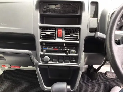 Nissan Clipper Truck