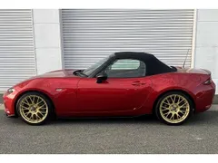 Mazda MX-5 (Roadster)