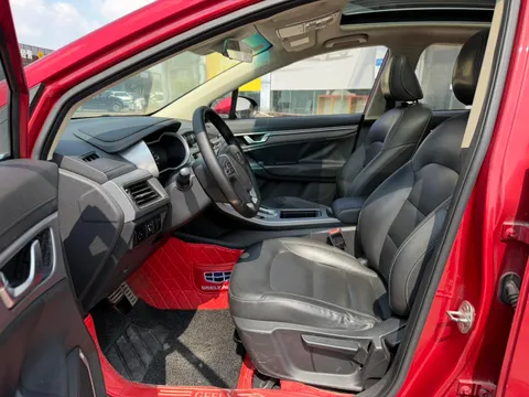 Geely Emgrand GS