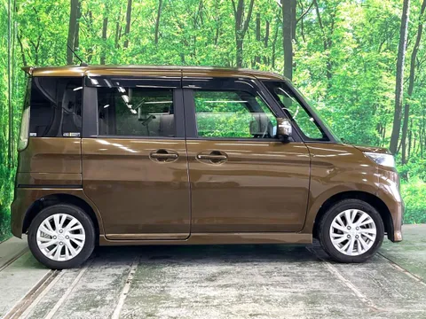 Suzuki Spacia Custom Z