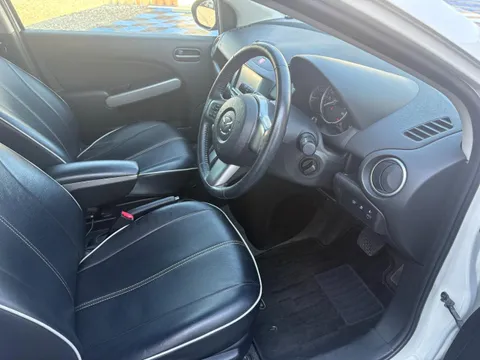 Mazda Mazda2 (Demio)
