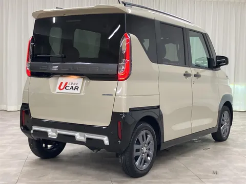 Mitsubishi Delica Mini