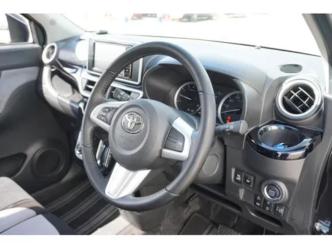 Toyota Pixis Joy