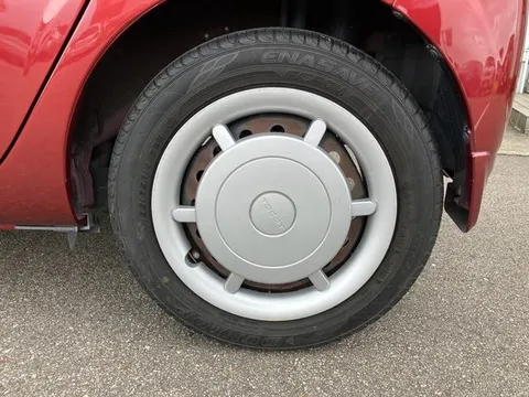 Daihatsu Mira Tocot