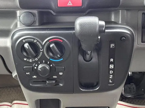 Nissan Clipper