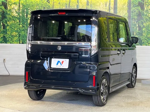 Suzuki Spacia Custom