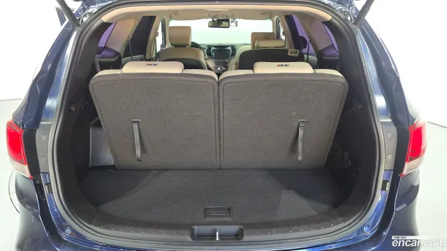 Hyundai Grand Santa Fe (Maxcruz)