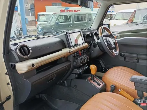 Suzuki Jimny Nomade