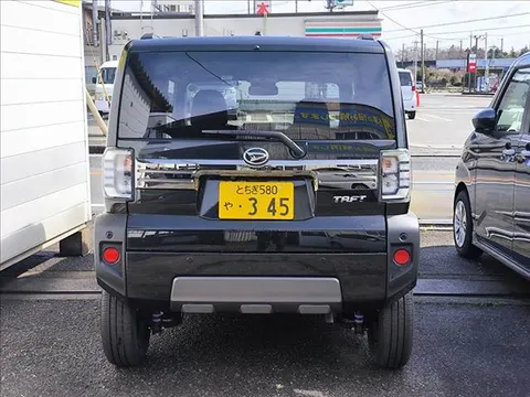 Daihatsu Taft