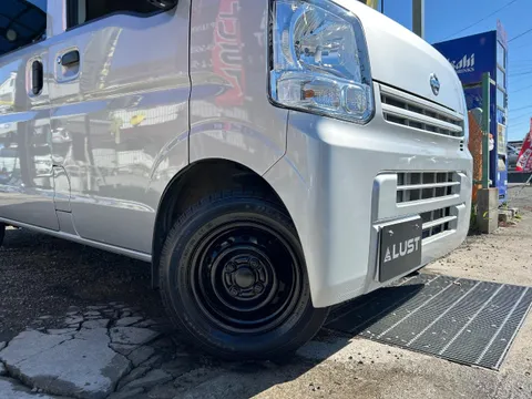Nissan Clipper