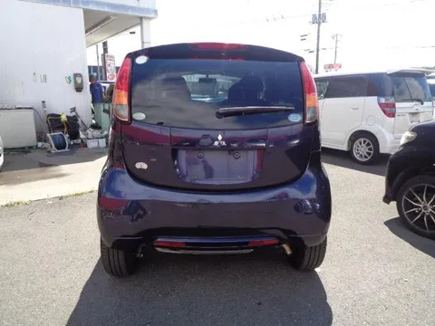 Mitsubishi I