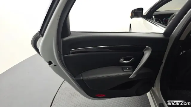 Renault SM7