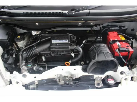 Honda N-BOX Slash