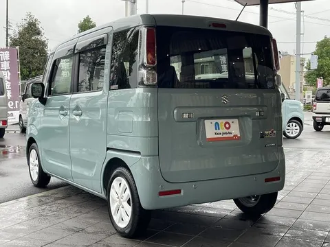 Suzuki Spacia