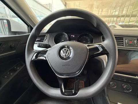 Volkswagen Lamando