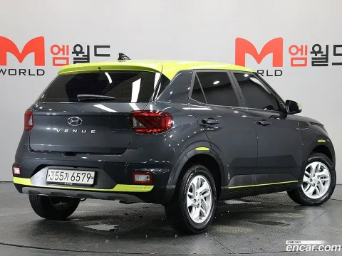 Hyundai Venue