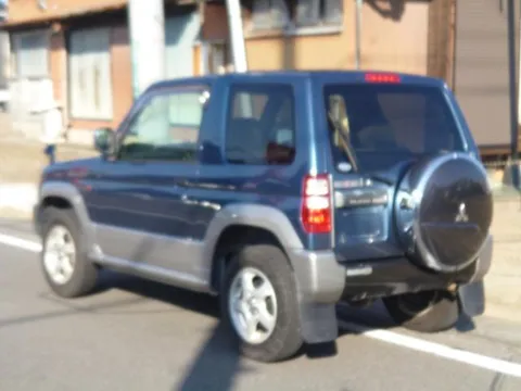 Mitsubishi Pajero Mini