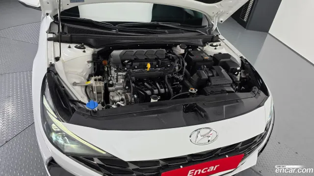 Hyundai Elantra (Avante)
