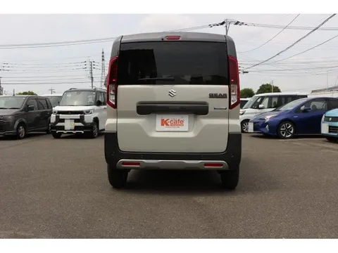 Suzuki Spacia Gear