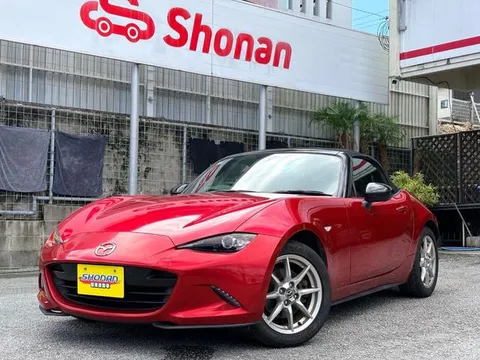 Mazda MX-5 (Roadster)