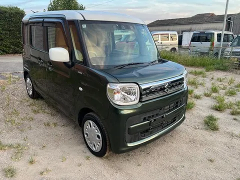 Suzuki Spacia