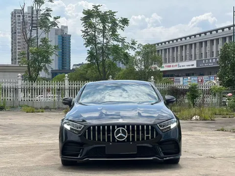 Mercedes-Benz Mercedes-Benz CLS