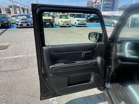 Mazda Flair Crossover