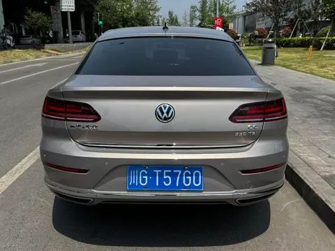 Volkswagen CC