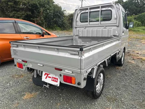 Nissan Clipper Truck