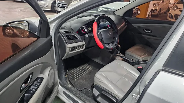 Renault SM3