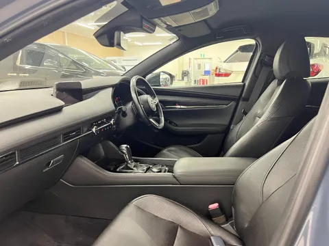 Mazda MAZDA3 Fastback
