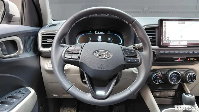 Hyundai Venue