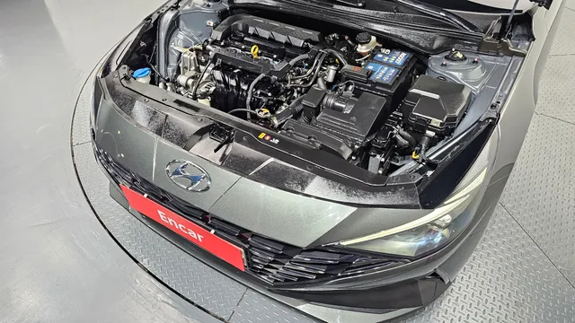 Hyundai Elantra (Avante)