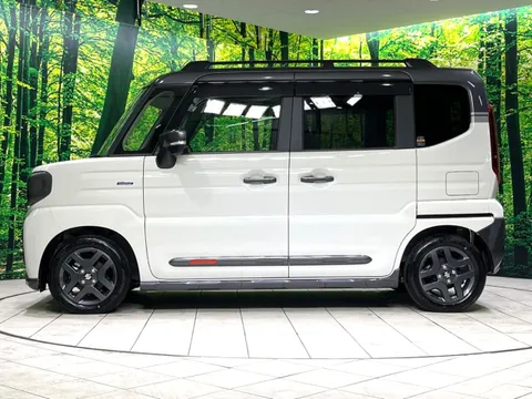 Suzuki Spacia Gear