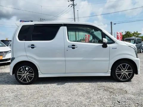Suzuki Wagon R Stingray