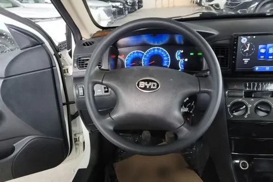 BYD F3