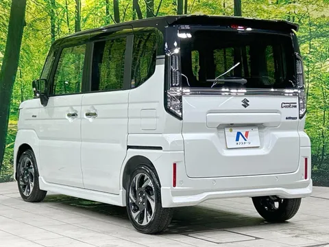 Suzuki Spacia Custom