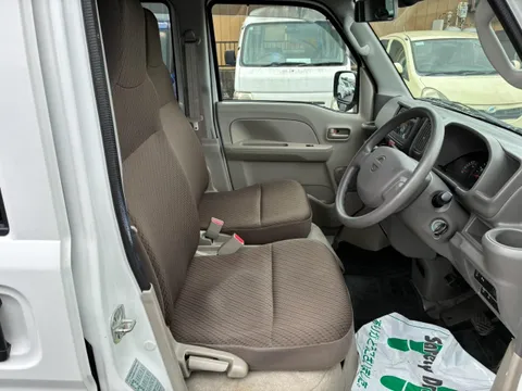 Nissan Clipper
