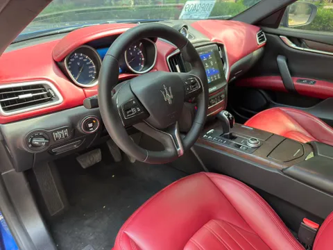 Maserati Ghibli