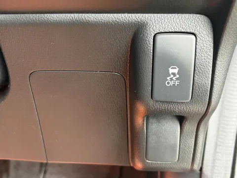 Honda N-BOX Plus