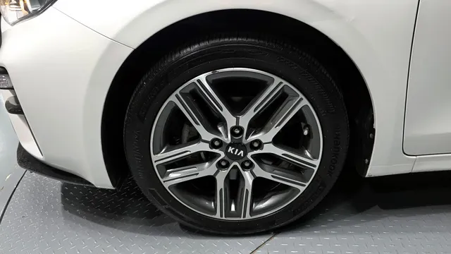 Kia Cerato (K3)