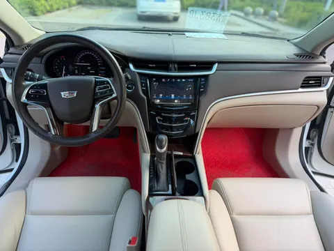 Cadillac XTS
