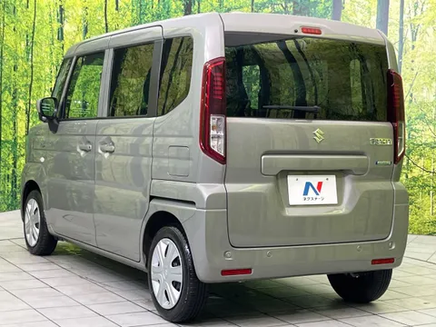 Suzuki Spacia