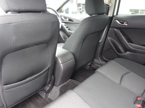 Mazda Axela Sport