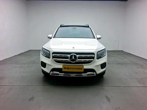Mercedes-Benz Mercedes-Benz GLB