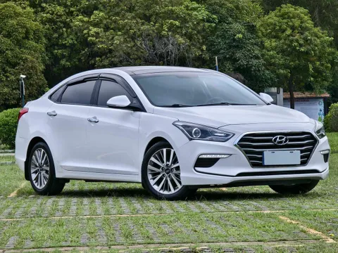 Hyundai Mistra