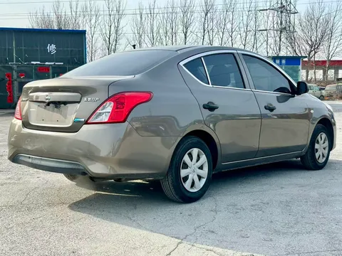Nissan Sunny