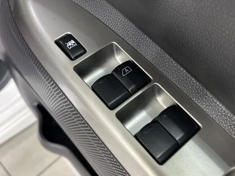 Mitsubishi eK Space Custom